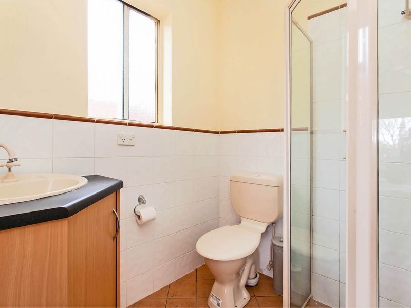 42 Kent Avenue, Clearview SA 5085