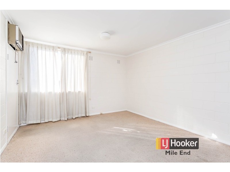 12/21 Laught Avenue, Black Forest SA 5035
