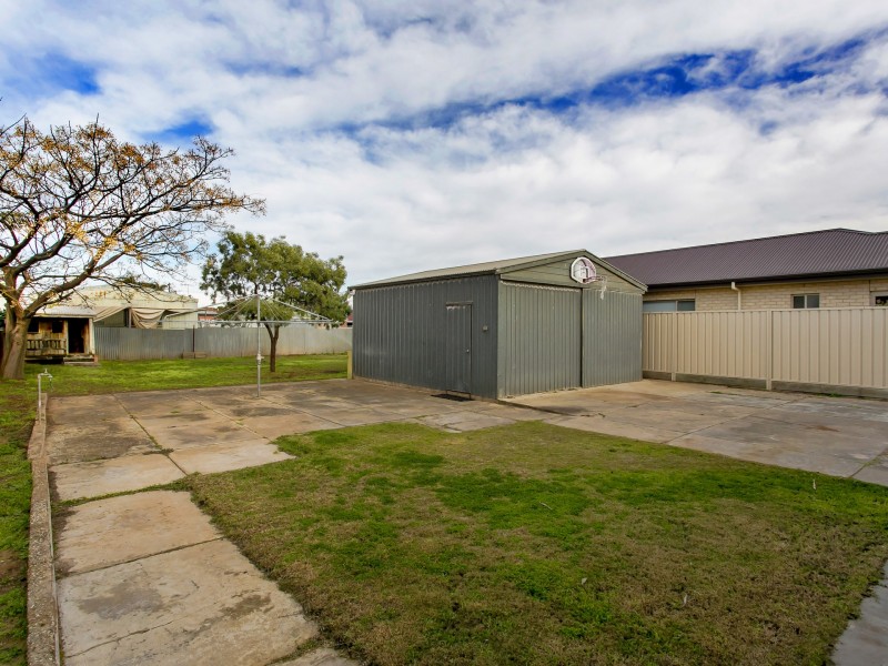 12 Swansea Street, Largs North SA 5016