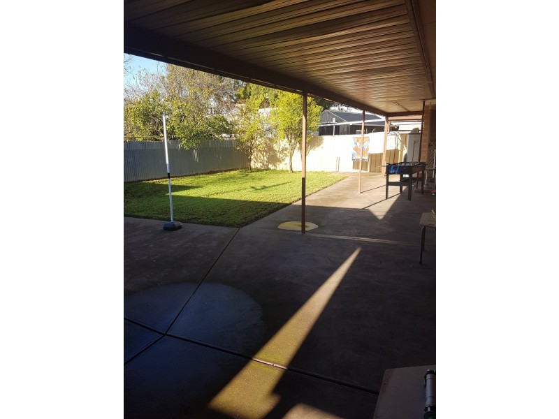 28 Quondong Avenue, Parafield Gardens SA 5107