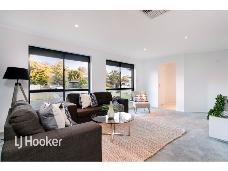 8 Carnation Court, Parafield Gardens SA 5107