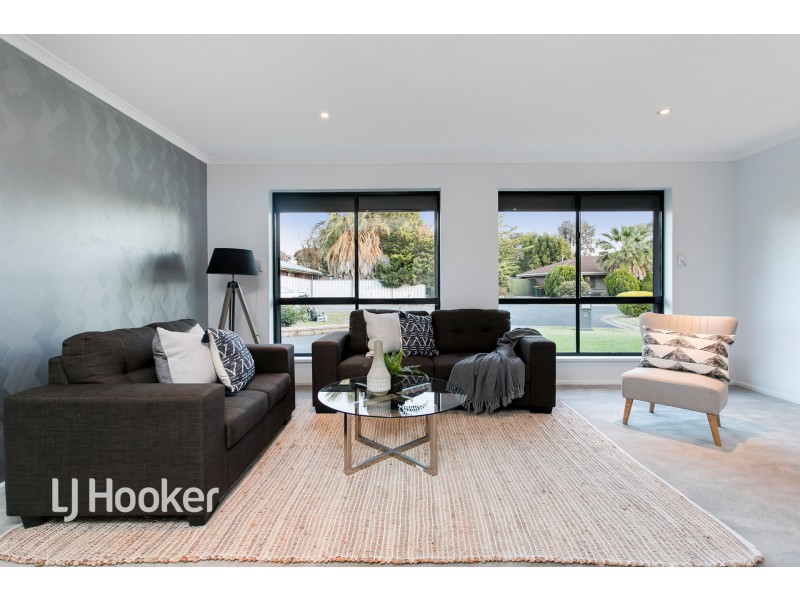 8 Carnation Court, Parafield Gardens SA 5107