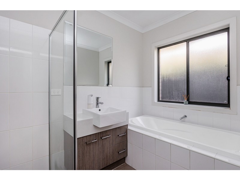 25 McLaren Street, Evanston Gardens SA 5116