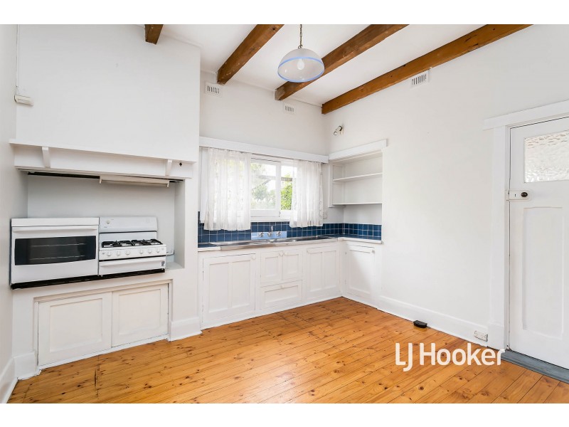 24 Old Tapleys Hill Road, Glenelg North SA 5045