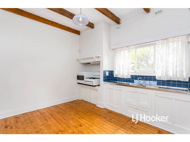 24 Old Tapleys Hill Road, Glenelg North SA 5045