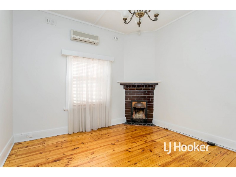 24 Old Tapleys Hill Road, Glenelg North SA 5045