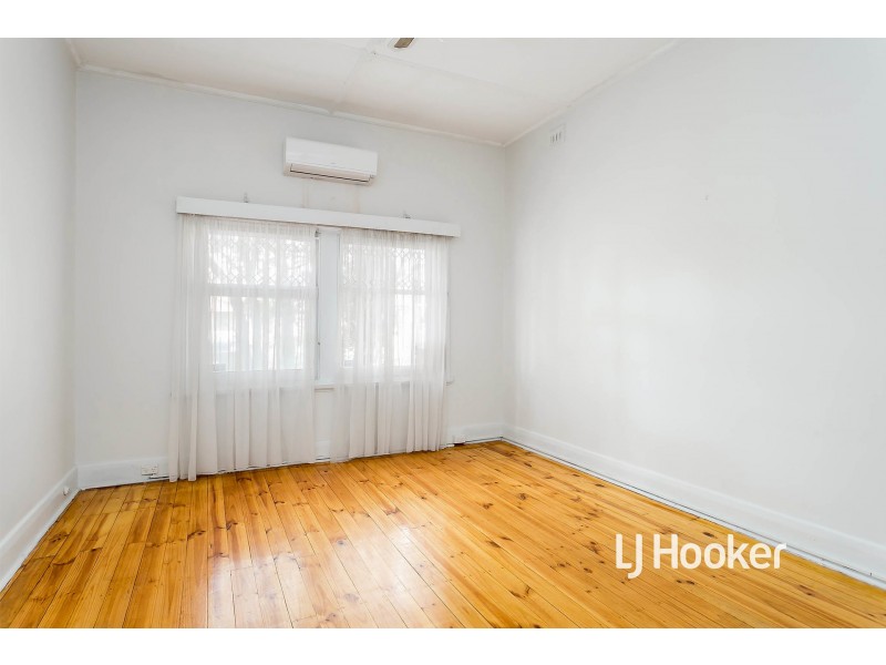 24 Old Tapleys Hill Road, Glenelg North SA 5045