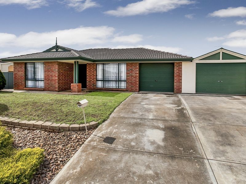 24 Baron Road, Blakeview SA 5114