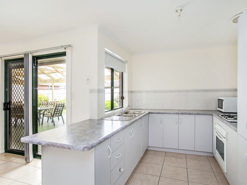 24 Baron Road, Blakeview SA 5114