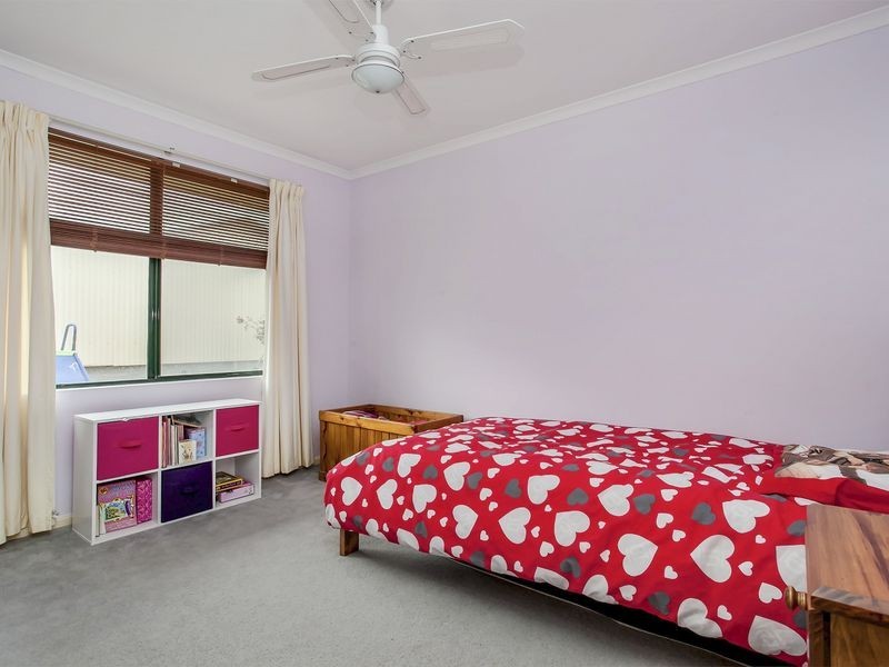 24 Baron Road, Blakeview SA 5114