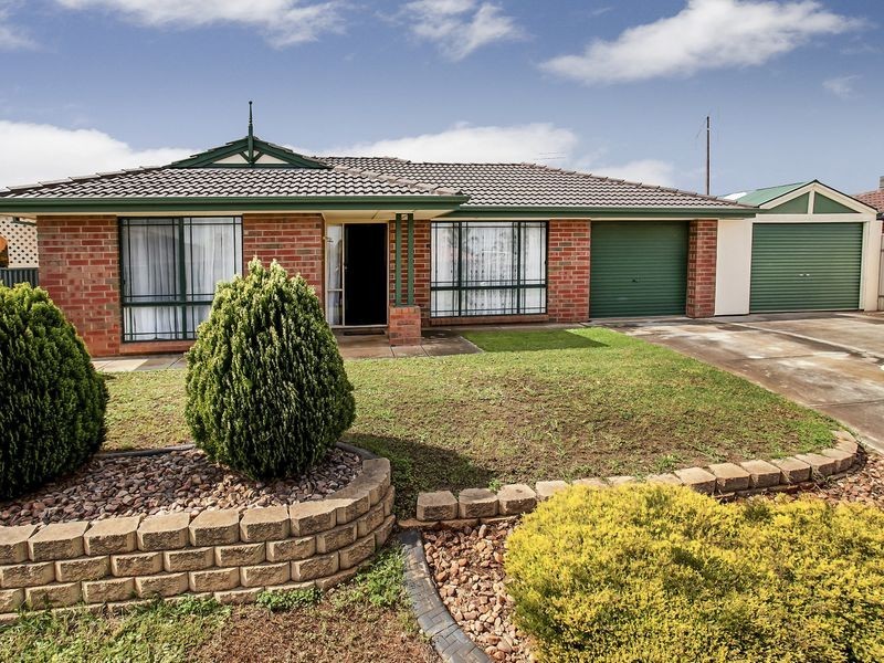 24 Baron Road, Blakeview SA 5114