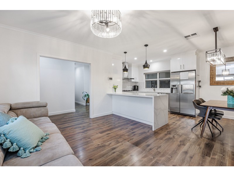 9 Stott Crescent, Brooklyn Park SA 5032