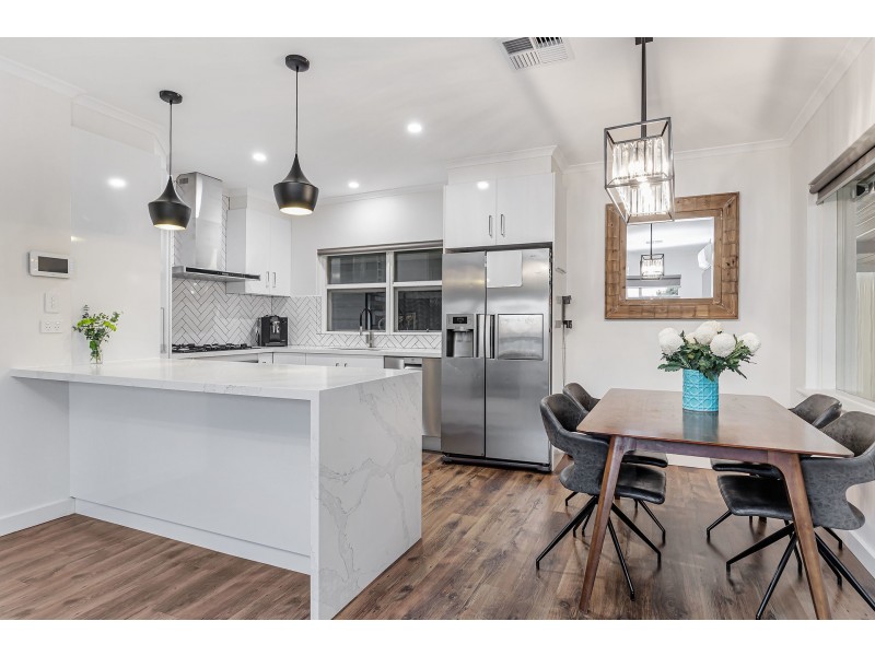 9 Stott Crescent, Brooklyn Park SA 5032