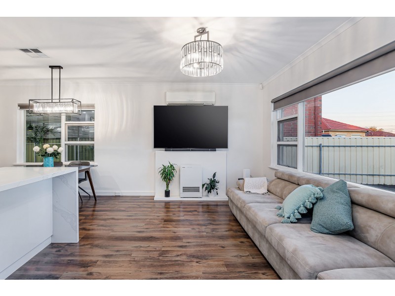 9 Stott Crescent, Brooklyn Park SA 5032