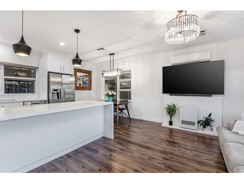 9 Stott Crescent, Brooklyn Park SA 5032