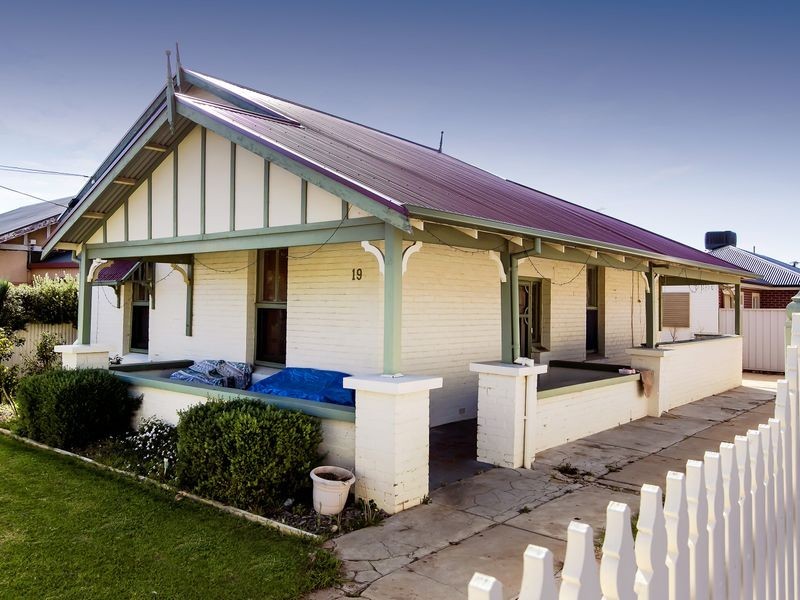 19 Whaddon Road, Brooklyn Park SA 5032