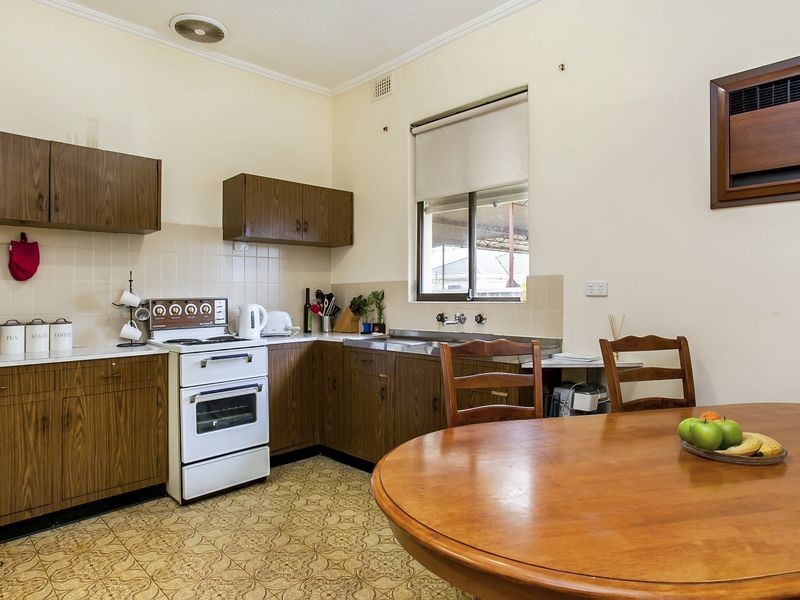 17 Poynton Street (Adjacent Torrensville), Cowandilla SA 5033