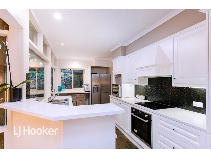 55 Ridgeland Drive, Teringie SA 5072