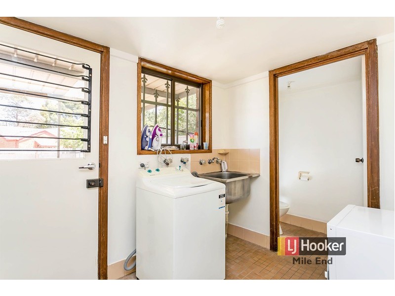 22 Exeter Terrace, Renown Park SA 5008