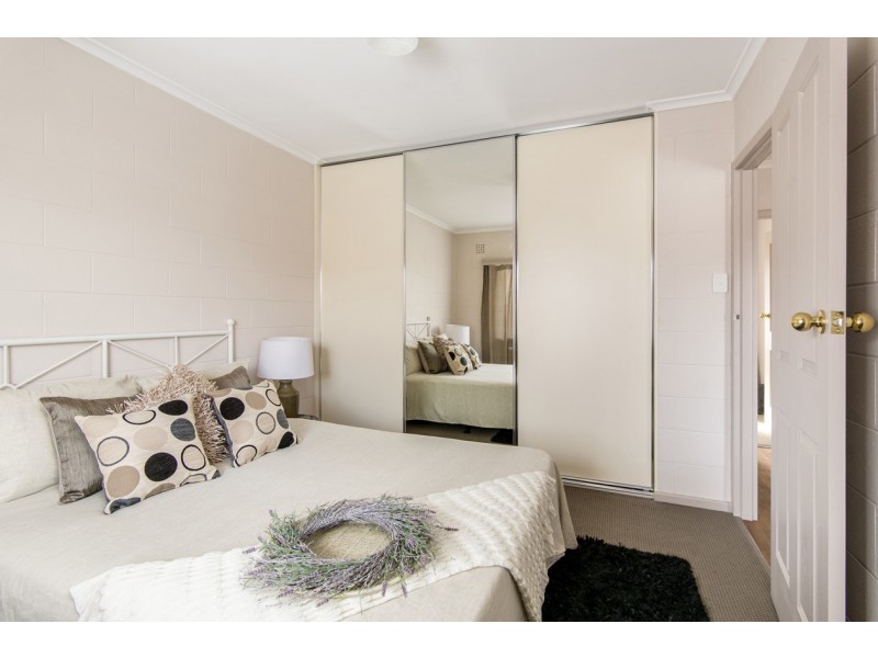 4/38 Farnham Road, Keswick SA 5035