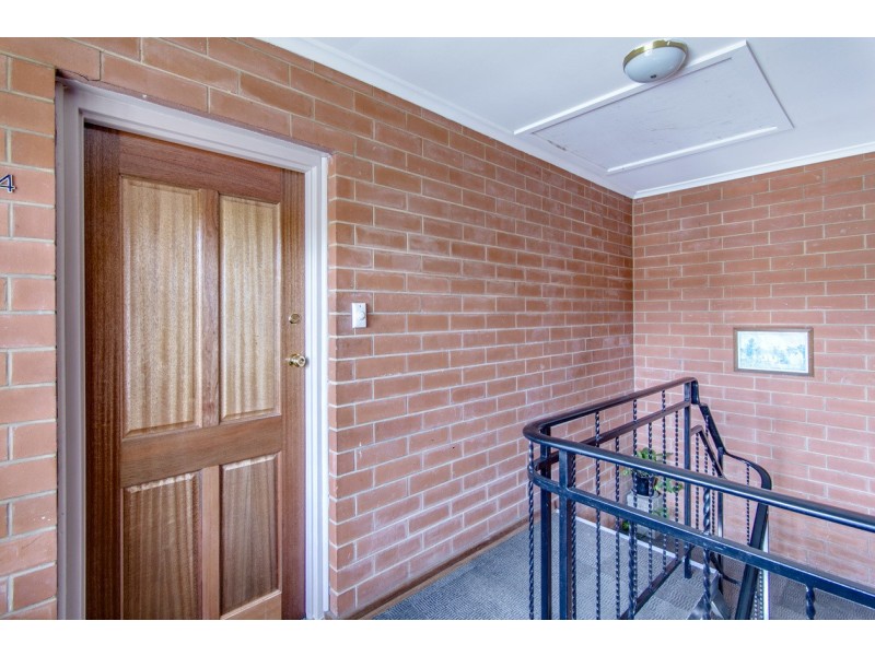 4/38 Farnham Road, Keswick SA 5035