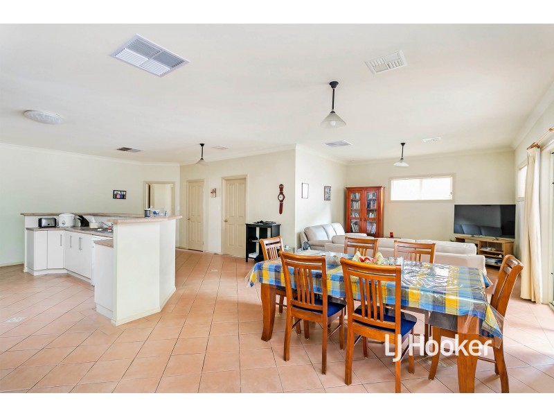 8 Tim Place, Athelstone SA 5076
