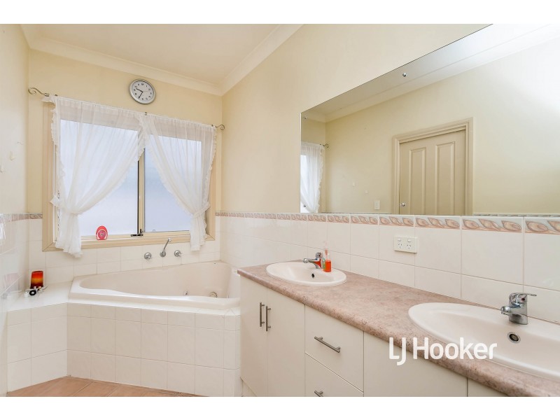 8 Tim Place, Athelstone SA 5076