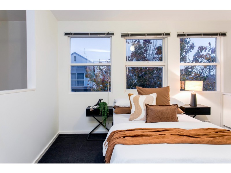 2 Yates Street, Mawson Lakes SA 5095