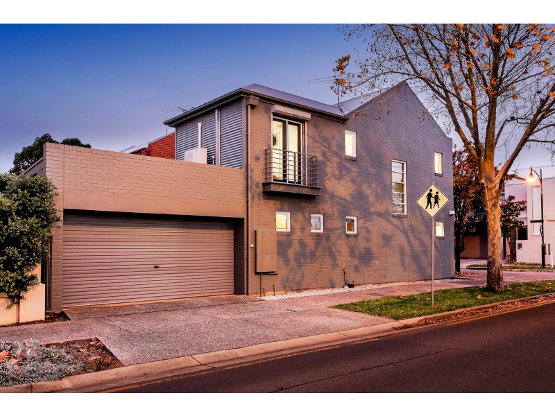2 Yates Street, Mawson Lakes SA 5095