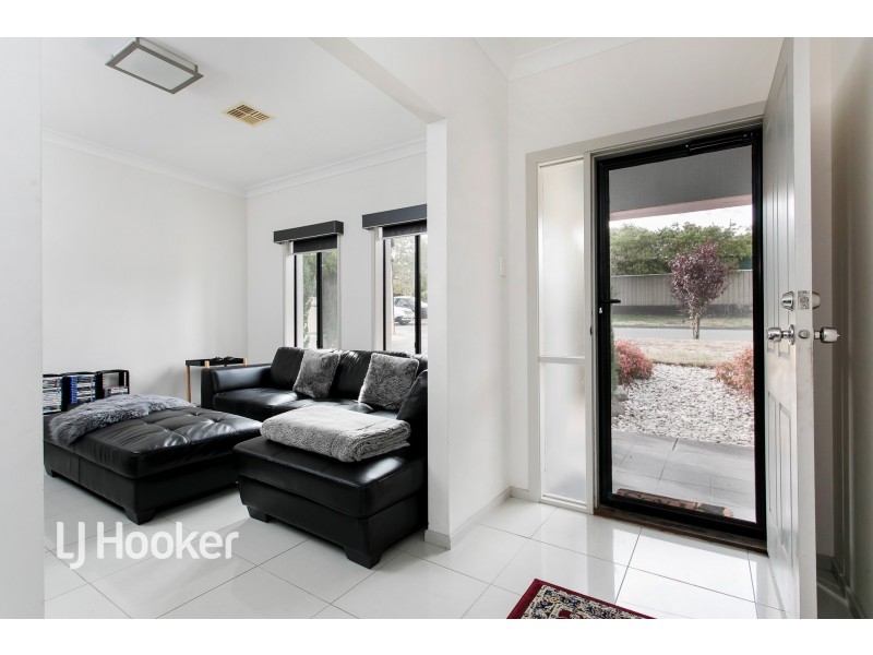 45 Scenic Way East, Ridgehaven SA 5097