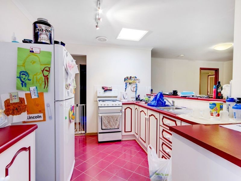 2 McDermott Place, Green Fields SA 5107