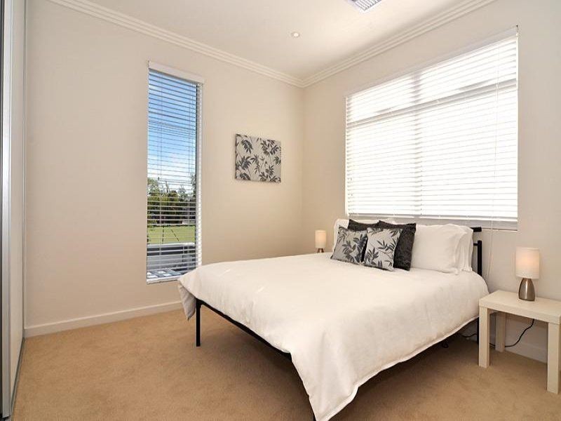 24 Everard Avenue, Keswick SA 5035