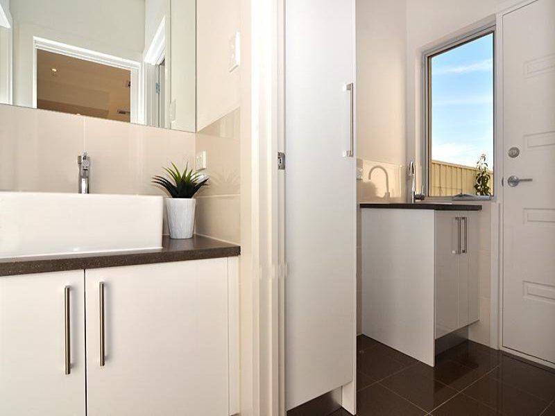 24 Everard Avenue, Keswick SA 5035