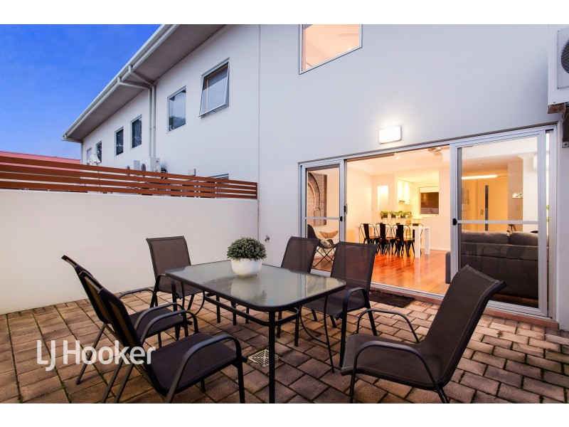 4/2 West Street, Hindmarsh SA 5007