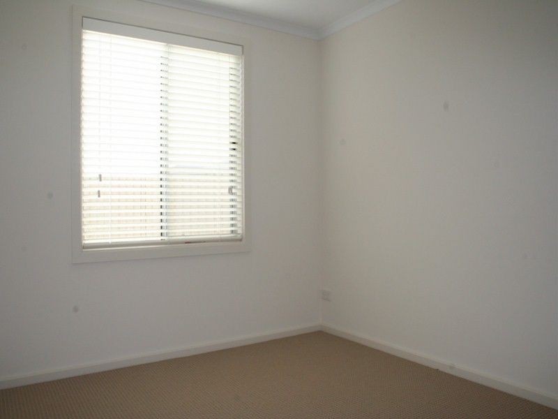 33 Dover Street, Aldinga Beach SA 5173