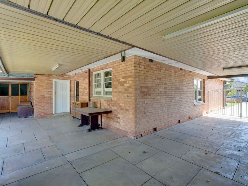 13 John Street, Flinders Park SA 5025
