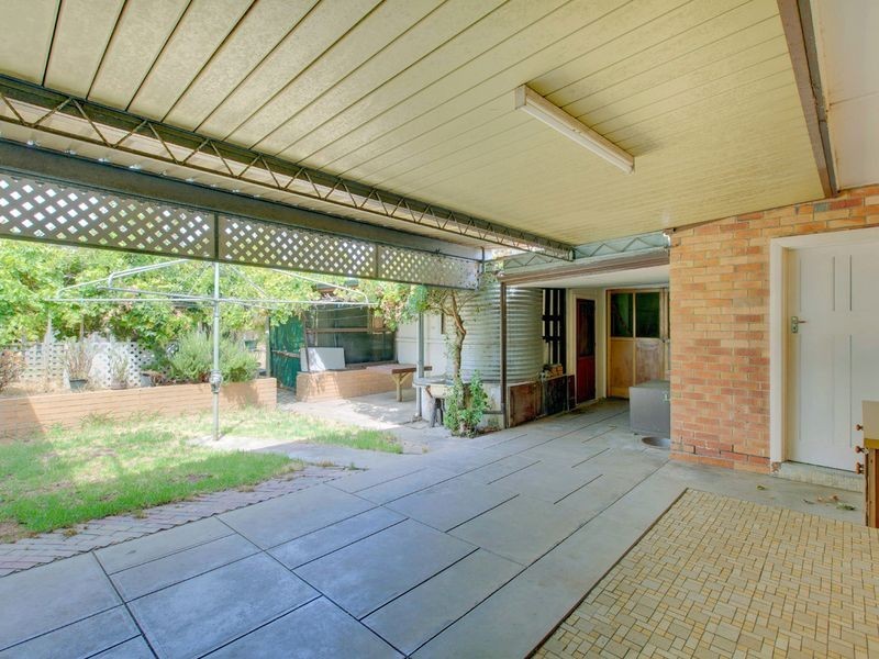13 John Street, Flinders Park SA 5025