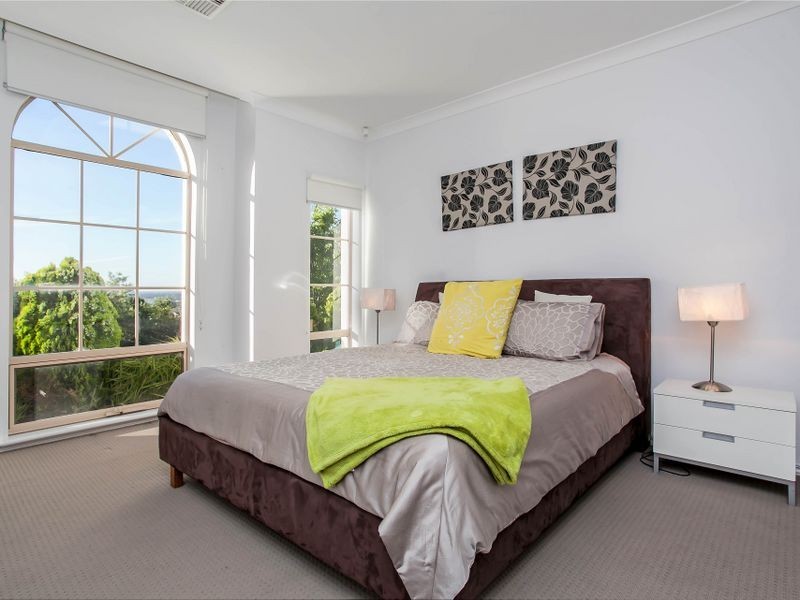 10 Portsmouth Parade, Gulfview Heights SA 5096