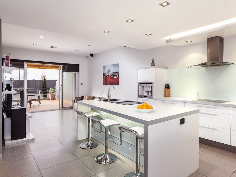 27 Ray Street, Findon SA 5023