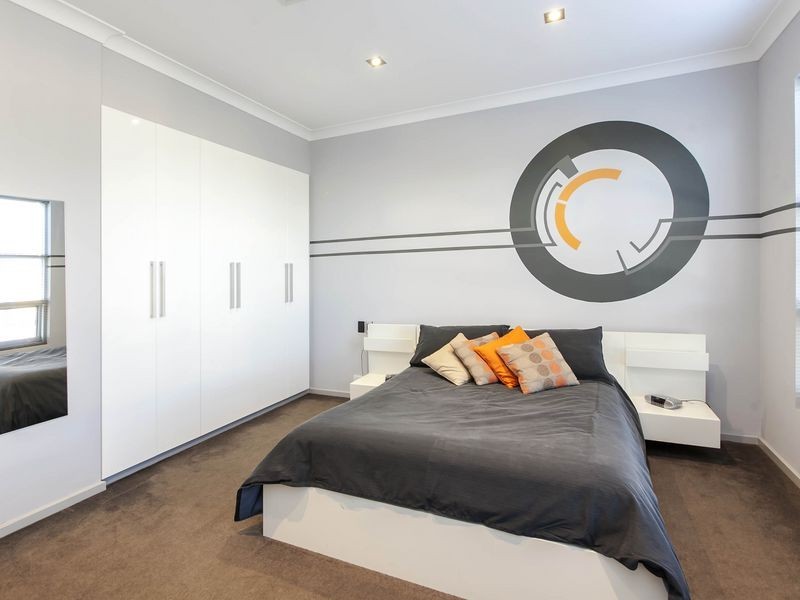 27 Ray Street, Findon SA 5023