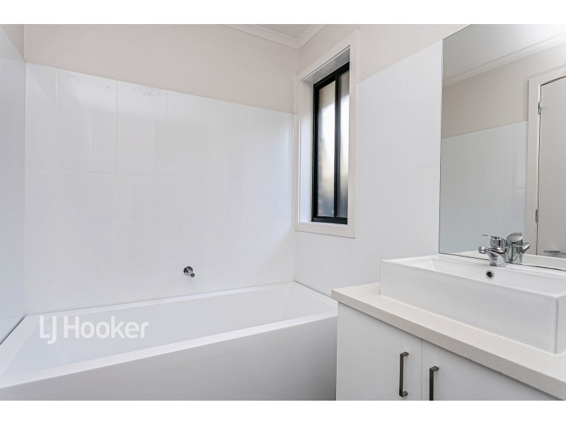 4c Mavros Road, Elizabeth Downs SA 5113