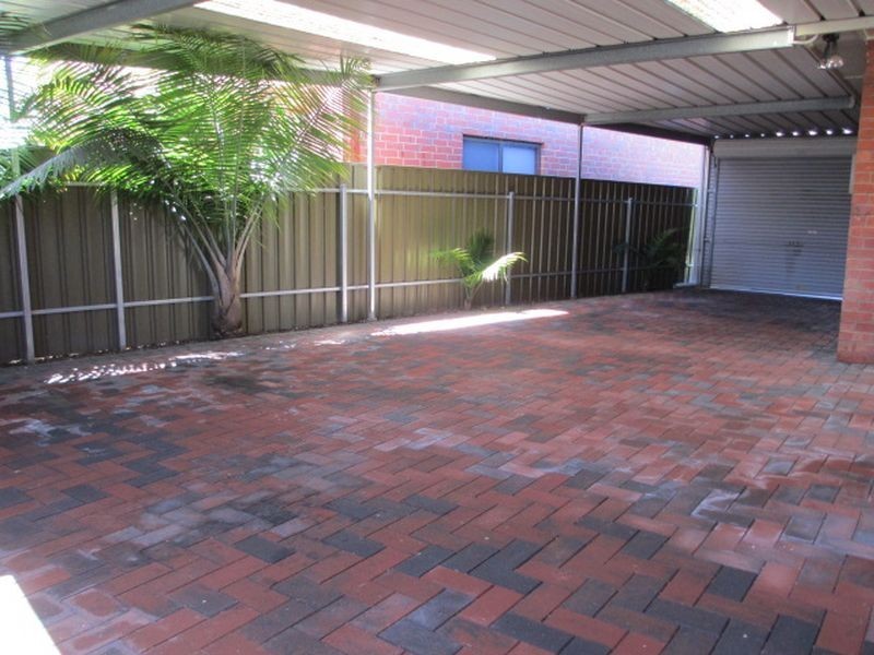 9 Stott Crescent, Brooklyn Park SA 5032