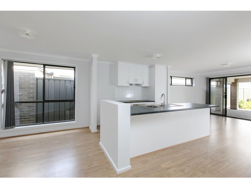 83 Lynton Terrace, Seaford SA 5169