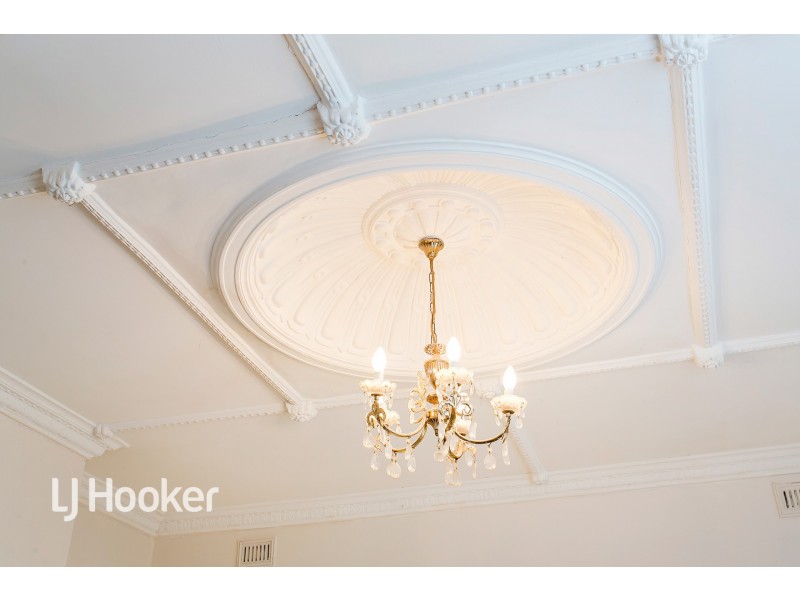 23 Wellington Street, Glandore SA 5037