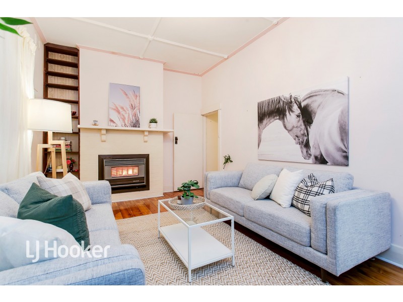 23 Wellington Street, Glandore SA 5037