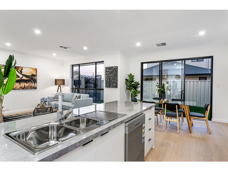 2/6a John Street, Flinders Park SA 5025