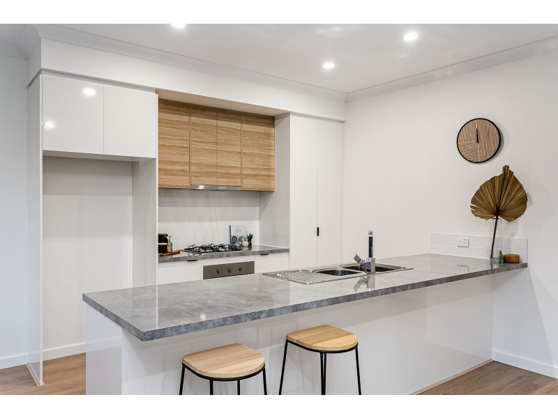 2/6a John Street, Flinders Park SA 5025