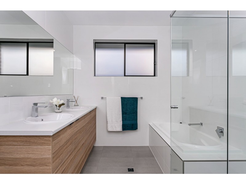 2/6a John Street, Flinders Park SA 5025