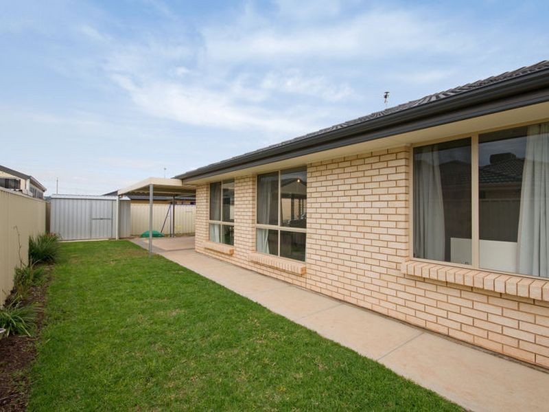 18 Tasos Drive, Munno Para West SA 5115