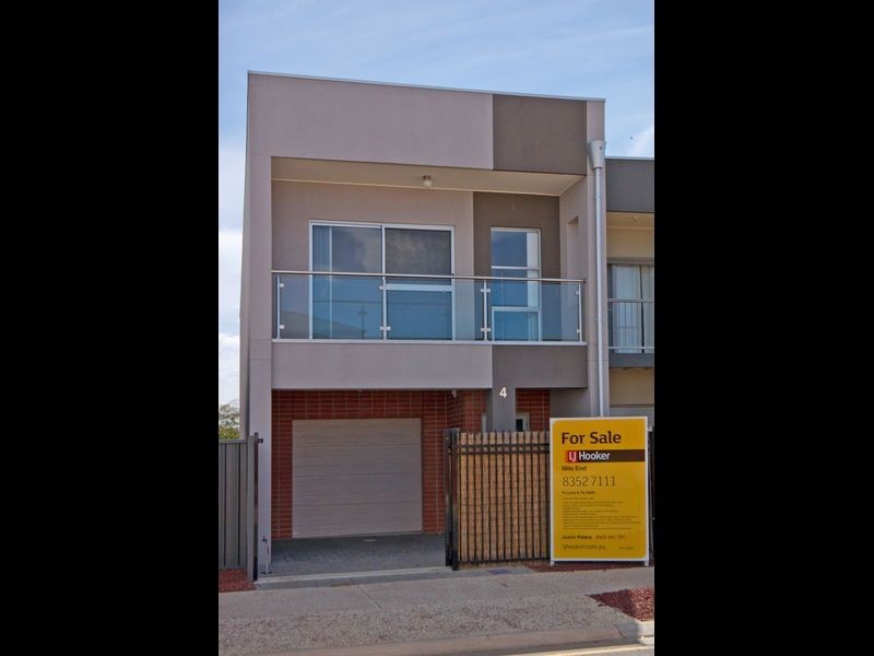 4 Northcote Walk, Mawson Lakes SA 5095